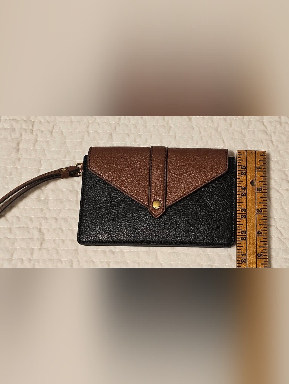 Fossil Wristlet - Picture 7 of 9